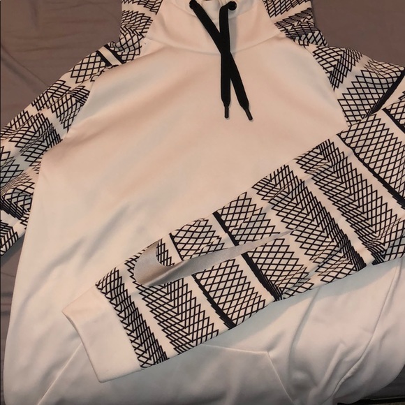 Mens Nike Sweatshirt - Picture 4 of 5